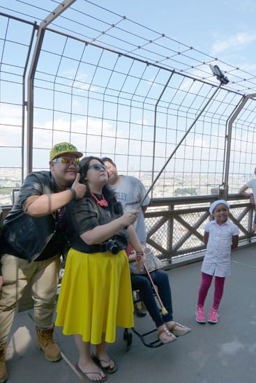 Selfie Tour Eiffel