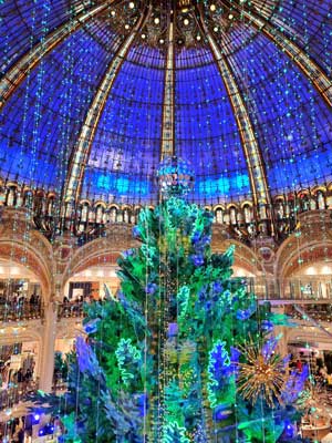 Sapin de Noël géant des Galeries Lafayette